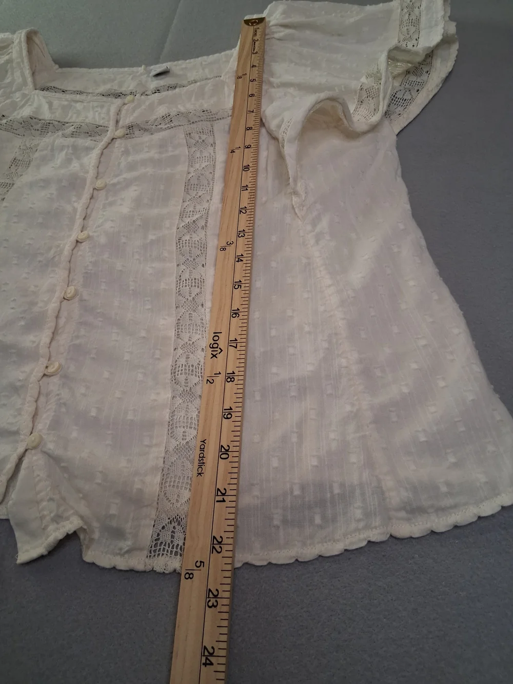 Old Navy Boho Swiss Dot Lace Trim Flutter Sleeve Blouse Cream Sz M Peasant - Picture 7 of 10
